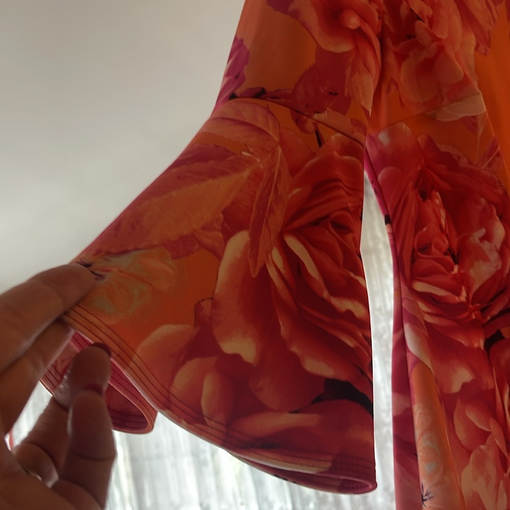 Neon colored floral print dress - Picture 4 of 4